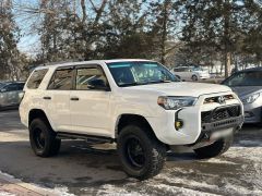 Photo of the vehicle Toyota 4Runner