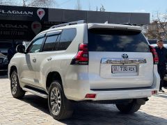 Фото авто Toyota Land Cruiser Prado