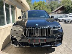 Фото авто BMW X7