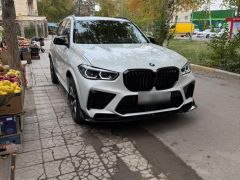 Photo of the vehicle BMW X5