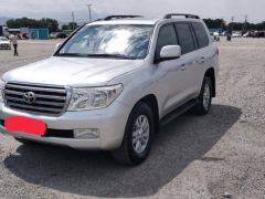 Сүрөт унаа Toyota Land Cruiser