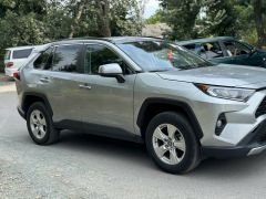 Сүрөт унаа Toyota RAV4