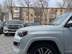 Сүрөт унаа Toyota 4Runner