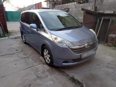 Фото авто Honda Stepwgn