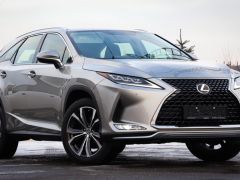 Photo of the vehicle Lexus RX