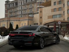 Сүрөт унаа BMW 7 серия