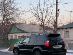 Photo of the vehicle Lexus GX