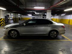 Фото авто Honda Accord