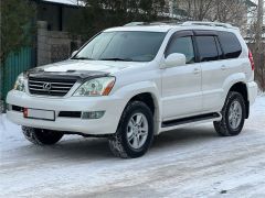 Photo of the vehicle Lexus GX