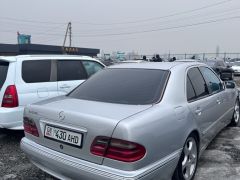 Сүрөт унаа Mercedes-Benz E-Класс