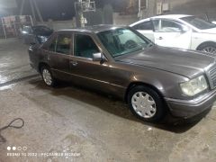 Фото авто Mercedes-Benz W124