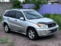 Сүрөт унаа Toyota RAV4