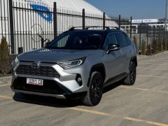 Сүрөт унаа Toyota RAV4