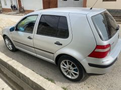 Photo of the vehicle Volkswagen Golf