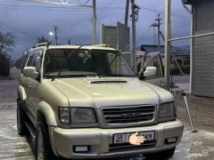 Сүрөт унаа Isuzu Bighorn