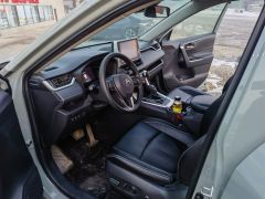 Сүрөт унаа Toyota RAV4