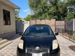 Сүрөт унаа Toyota Vitz