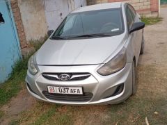 Сүрөт унаа Hyundai Solaris