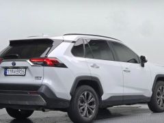 Сүрөт унаа Toyota RAV4