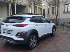 Сүрөт унаа Hyundai Kona