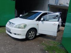 Photo of the vehicle Toyota Ipsum