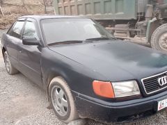 Photo of the vehicle Audi 100