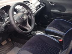 Фото авто Honda Fit