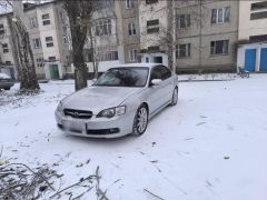 Photo of the vehicle Subaru Legacy