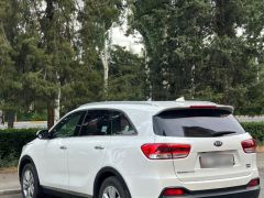 Сүрөт унаа Kia Sorento