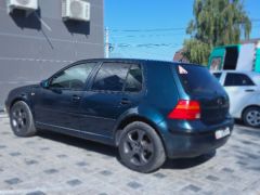 Фото авто Volkswagen Golf