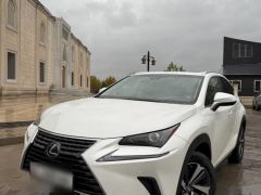 Photo of the vehicle Lexus NX