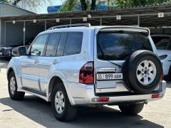 Фото авто Mitsubishi Pajero