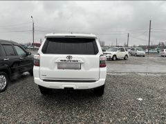 Photo of the vehicle Toyota 4Runner