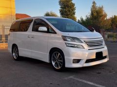 Фото авто Toyota Vellfire