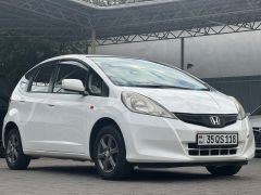 Фото авто Honda Fit