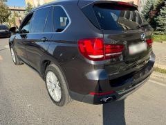 Photo of the vehicle BMW X5