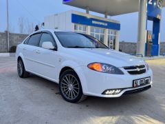 Сүрөт унаа Daewoo Gentra