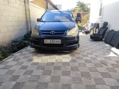 Сүрөт унаа Toyota Avensis Verso