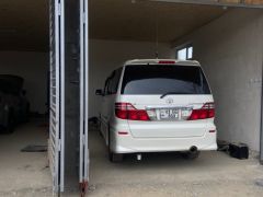 Сүрөт унаа Toyota Alphard