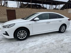 Photo of the vehicle Hyundai Sonata