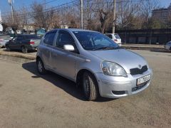 Сүрөт унаа Toyota Vitz