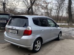 Photo of the vehicle Honda Fit