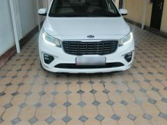 Фото авто Kia Carnival