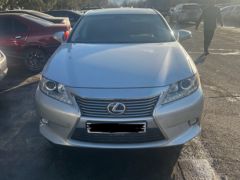 Photo of the vehicle Lexus ES