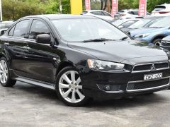 Фото авто Mitsubishi Lancer