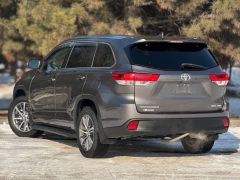 Photo of the vehicle Toyota Highlander