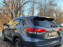 Сүрөт унаа Toyota Highlander