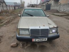 Фото авто Mercedes-Benz W124