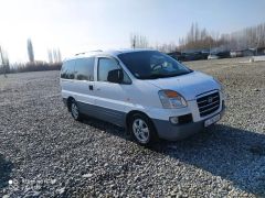 Сүрөт унаа Hyundai Starex (H-1)