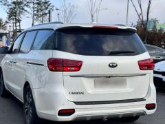 Сүрөт унаа Kia Carnival